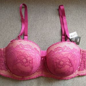 NWT Torrid Push-Up Strapless Bra 38DD Fuschia Pink Lace